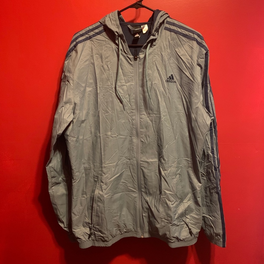 Vintage men’s grey adidas windbreaker